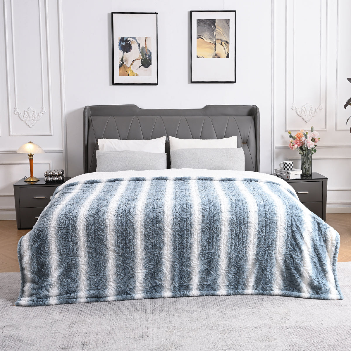 Blue & White Flower Pattern Faux Fur & Soft Sherpa Electric Heated Blanket