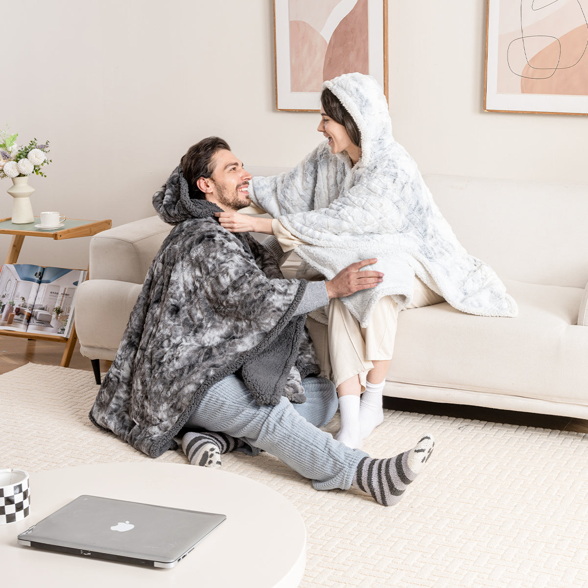 Wearable Heated Blanket Marble Blue With Hoodie