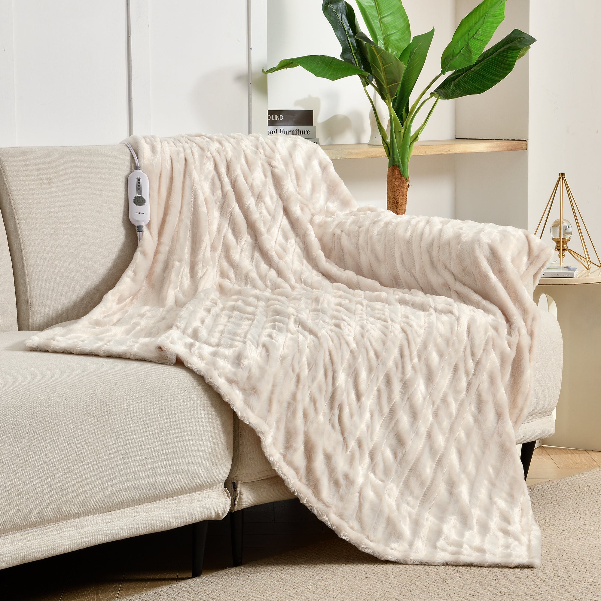 White Soft Faux Fur Heated Throw