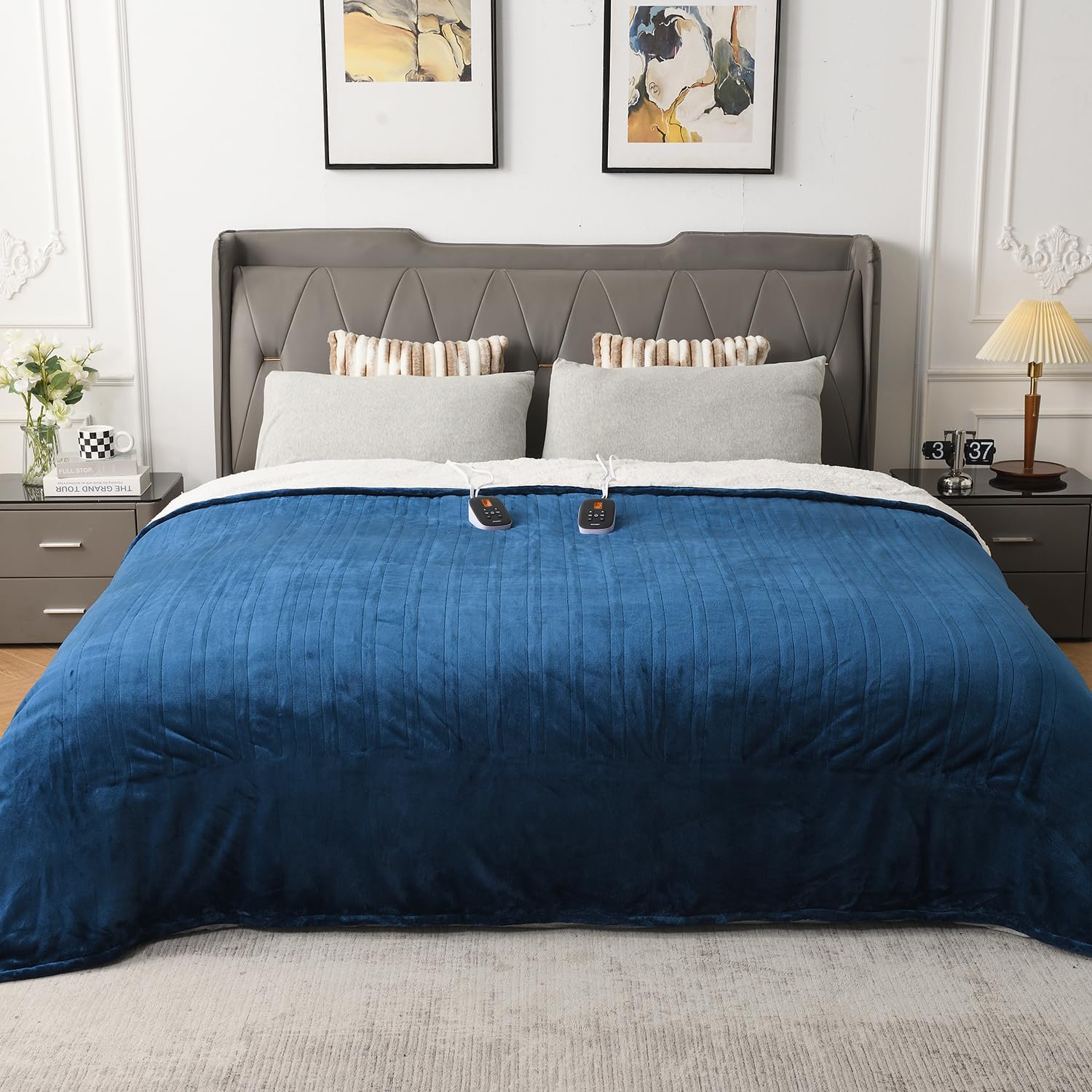 Navy Flannel and Soft Sherpa Electric Heating Blanket